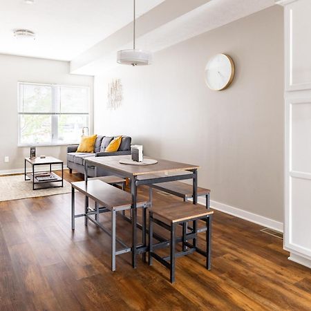 Luxury Downtown Townhome Unit 15 Cleveland Exterior foto