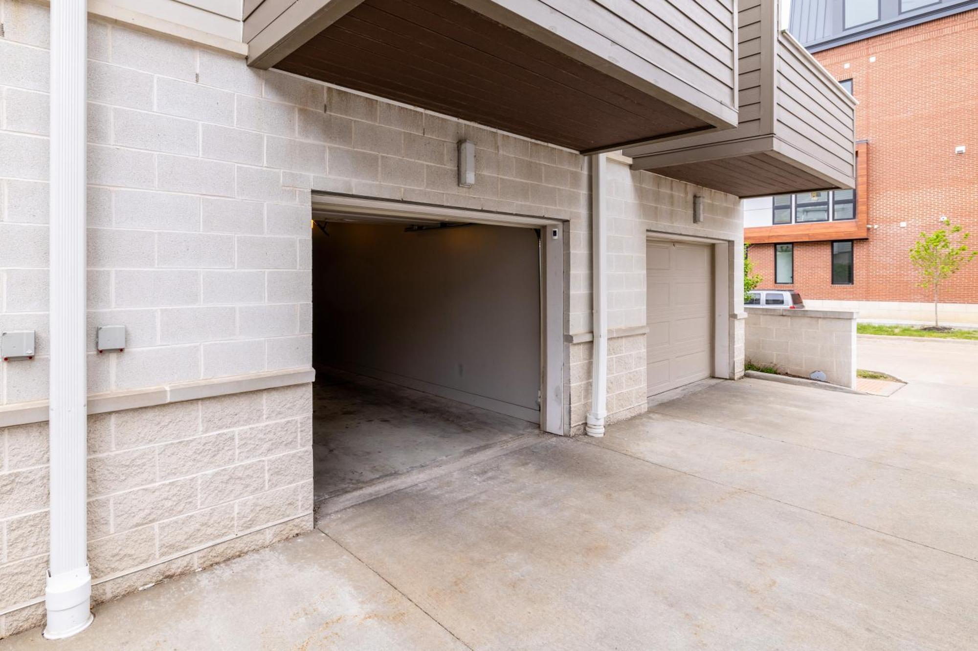 Luxury Downtown Townhome Unit 15 Cleveland Exterior foto